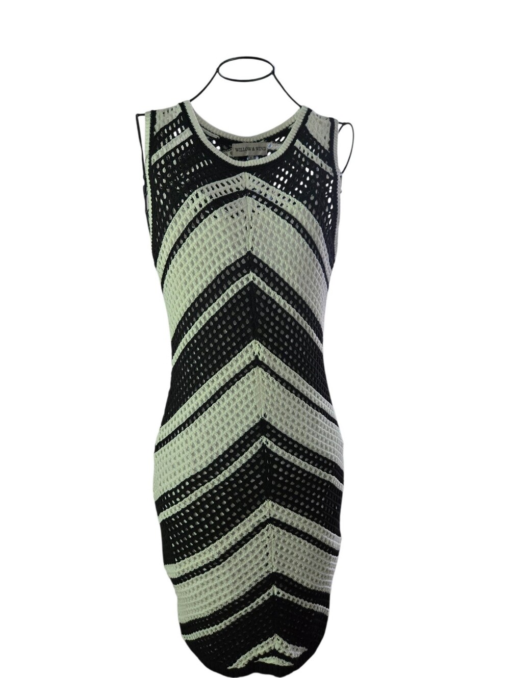 Willow & Wind Black and Cream Chevron Knit Sleeveless Dress Size Med